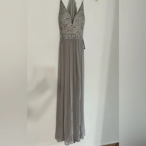 NWT Macy’s Emerald Sundae Gray maxi dress size Small, V neckline, front slit - Picture 3 of 15